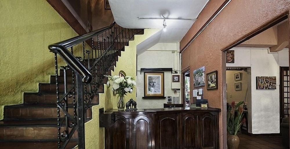 Hemingway Inn サンホセ エクステリア 写真