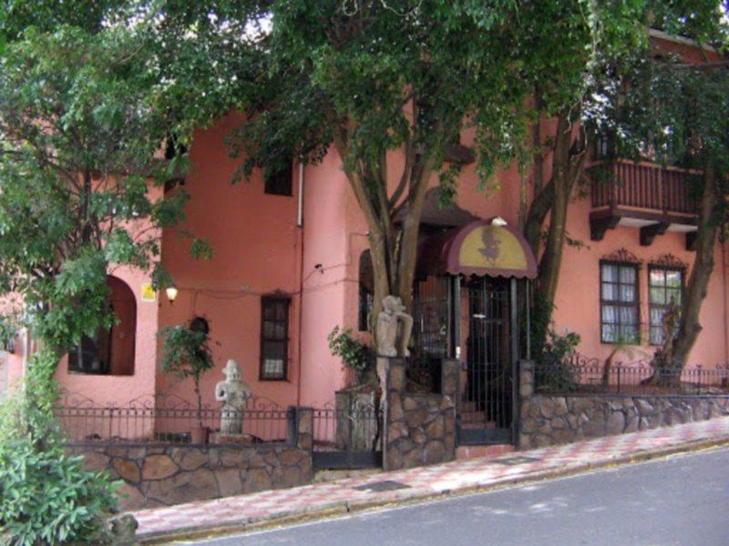 Hemingway Inn サンホセ エクステリア 写真