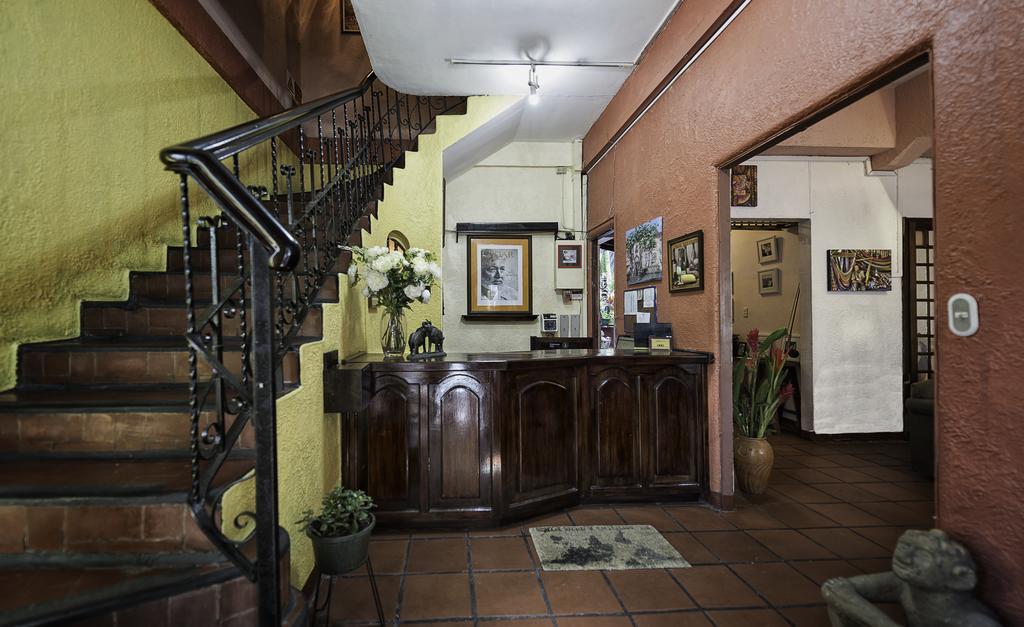 Hemingway Inn サンホセ エクステリア 写真